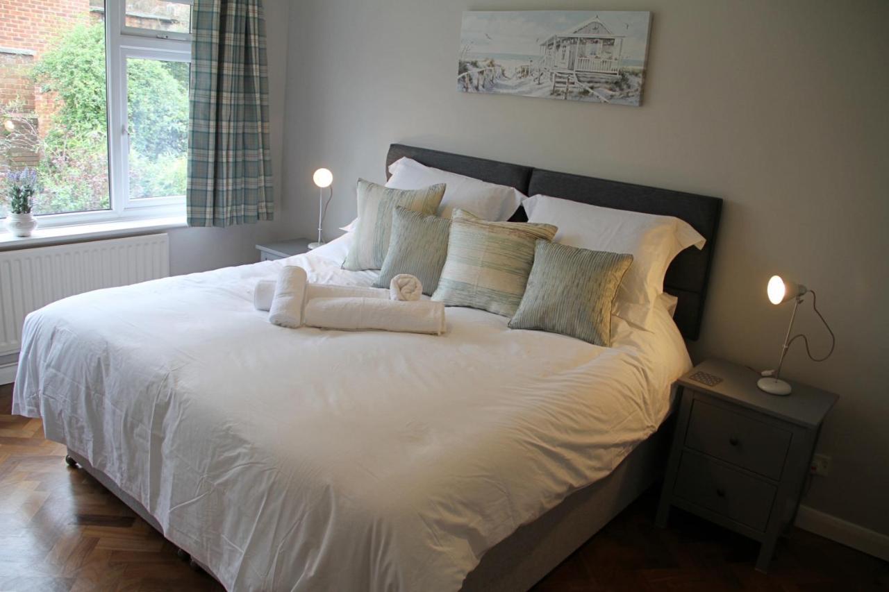 Kings Field Maisonette Eastleigh Bagian luar foto