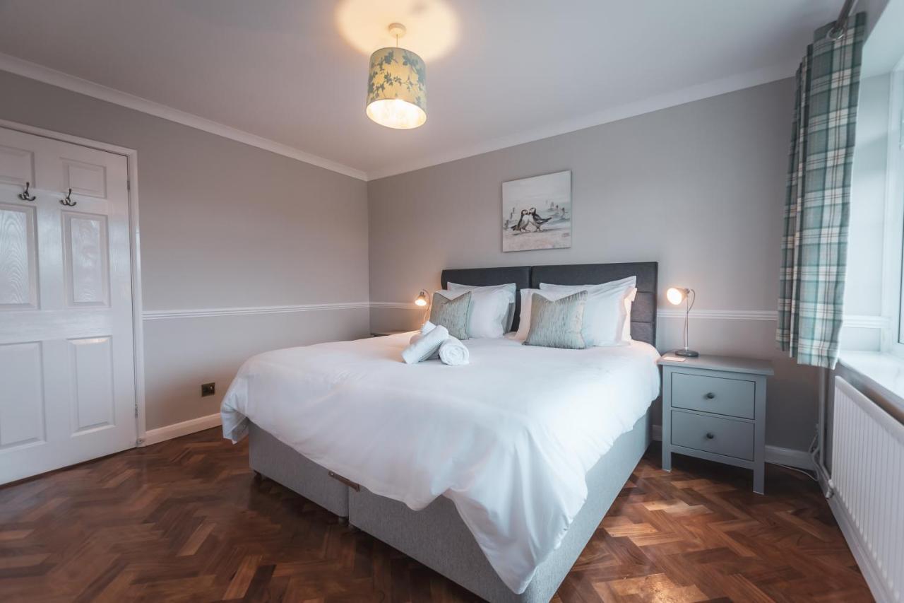Kings Field Maisonette Eastleigh Bagian luar foto