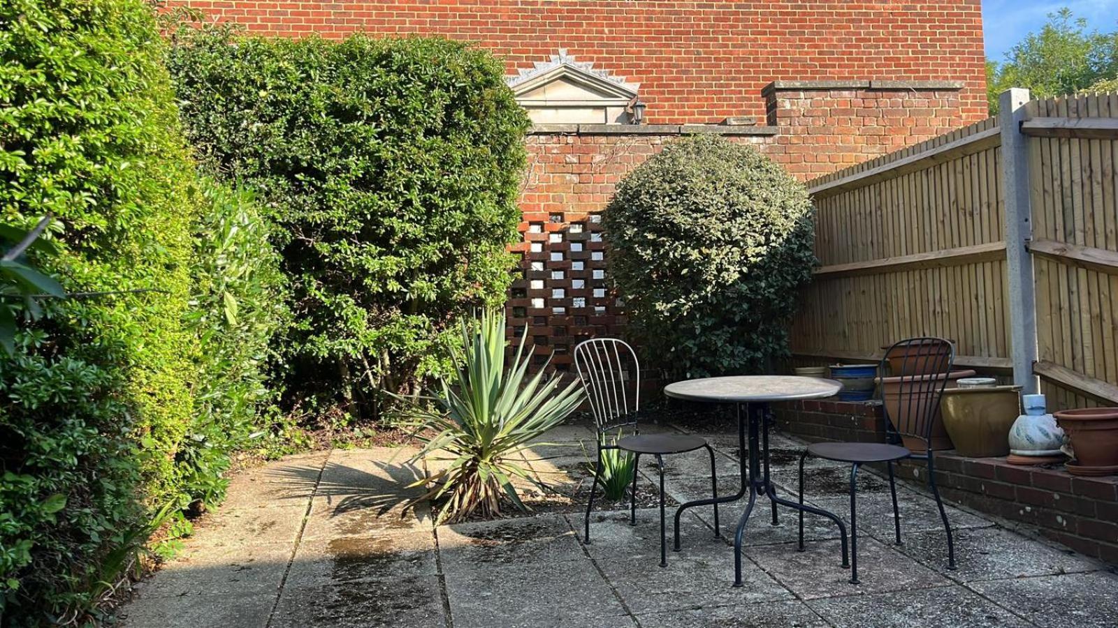 Kings Field Maisonette Eastleigh Bagian luar foto