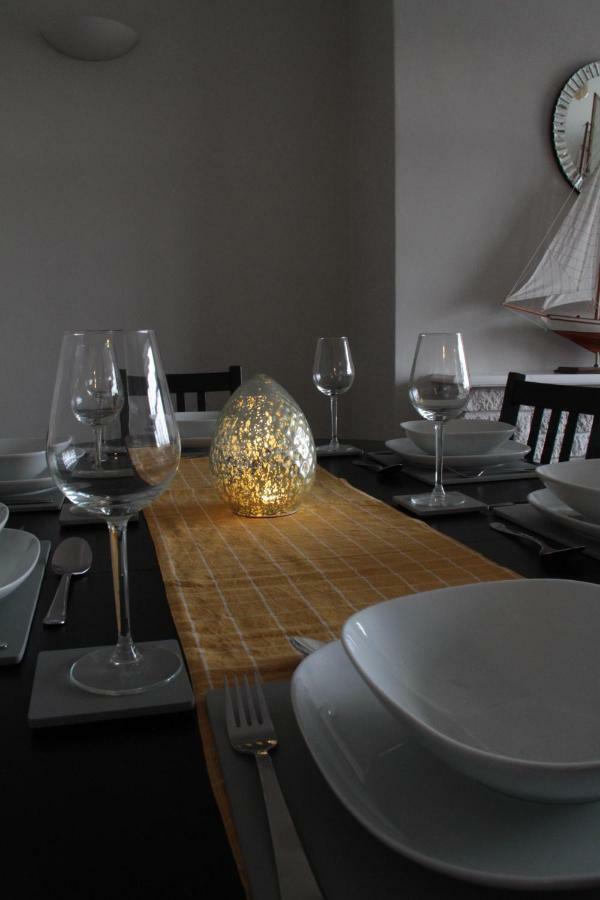 Kings Field Maisonette Eastleigh Bagian luar foto
